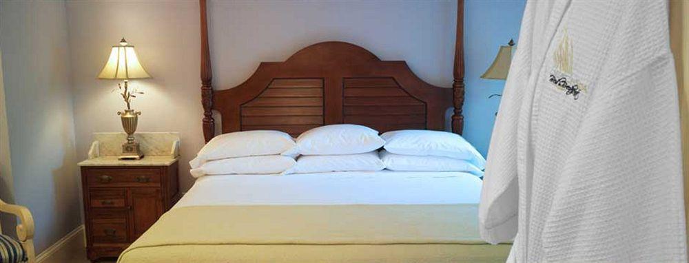 Beach Spa Bed & Breakfast Virginia Beach Exteriör bild
