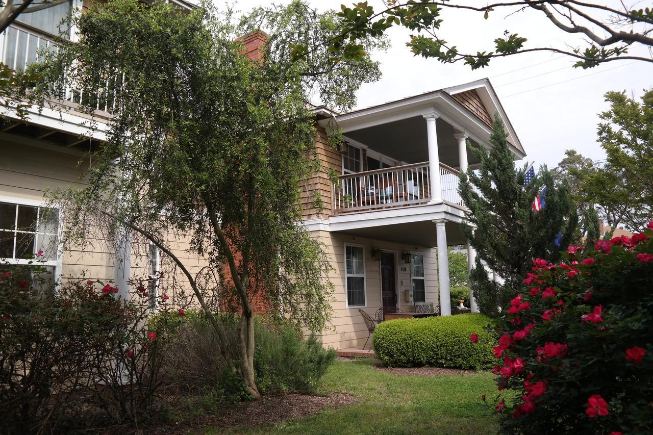 Beach Spa Bed & Breakfast Virginia Beach Exteriör bild