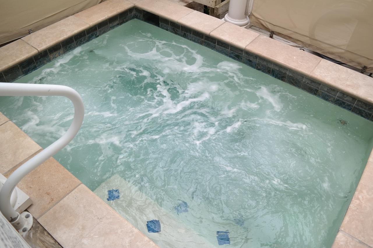 Beach Spa Bed & Breakfast Virginia Beach Exteriör bild