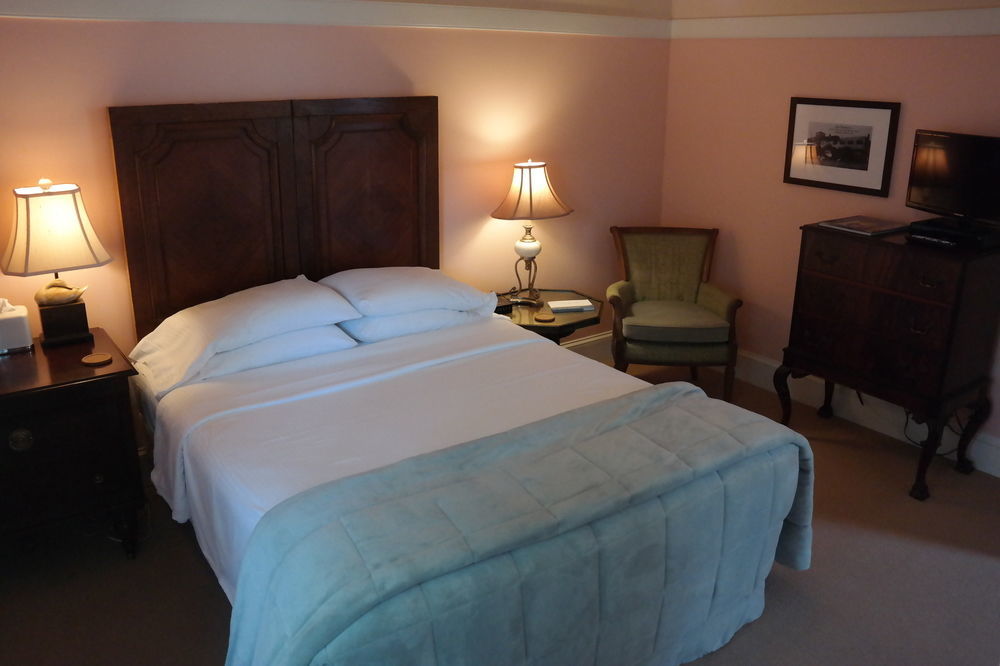 Beach Spa Bed & Breakfast Virginia Beach Exteriör bild